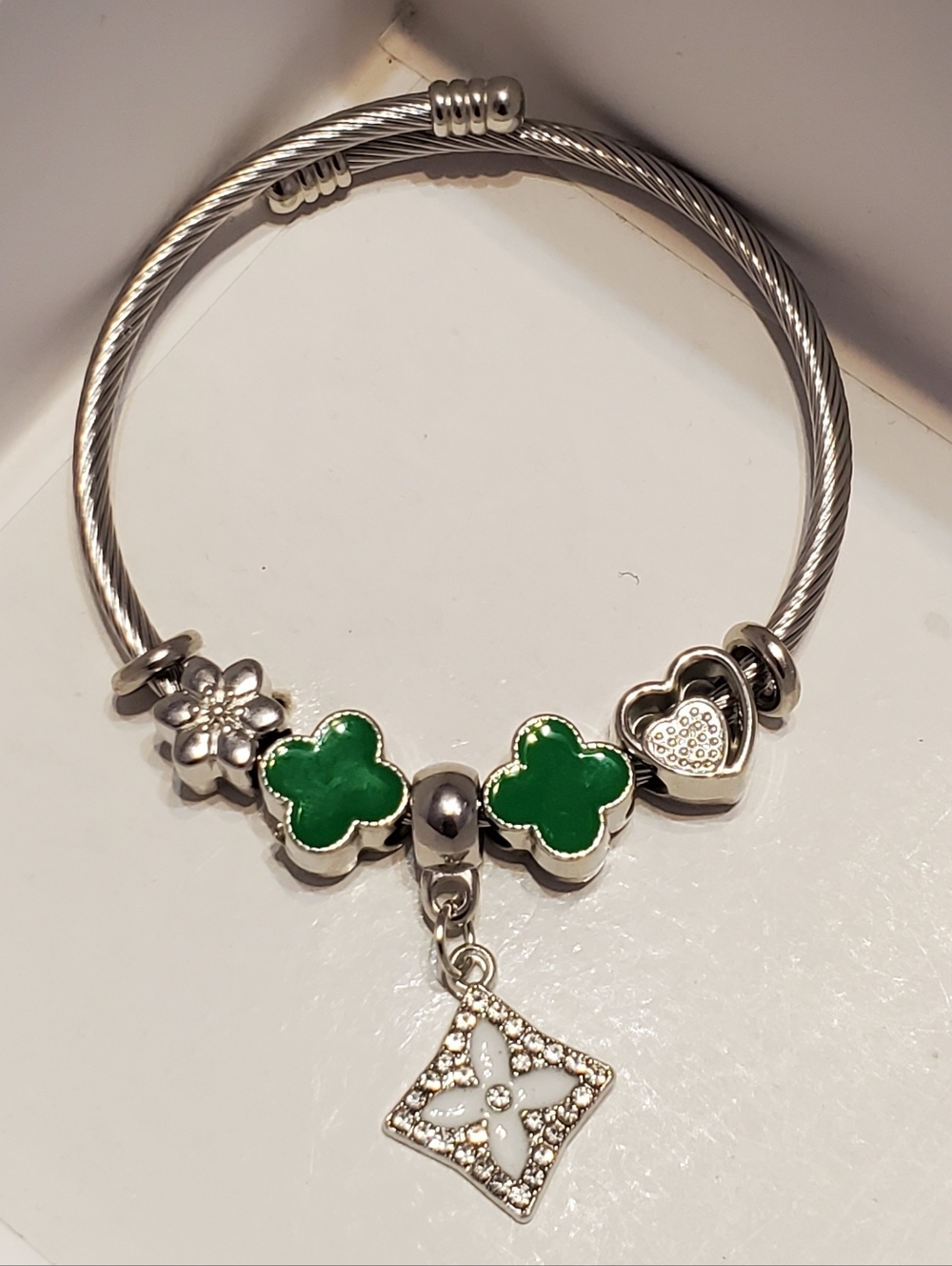 Stainless Steel Green Quatrefoil Clover & Heart Charm Adjustable Bangle Bracelet